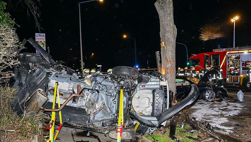 Bei dem Unfall starben zwei unbeteiligte Frauen. (Archivbild)