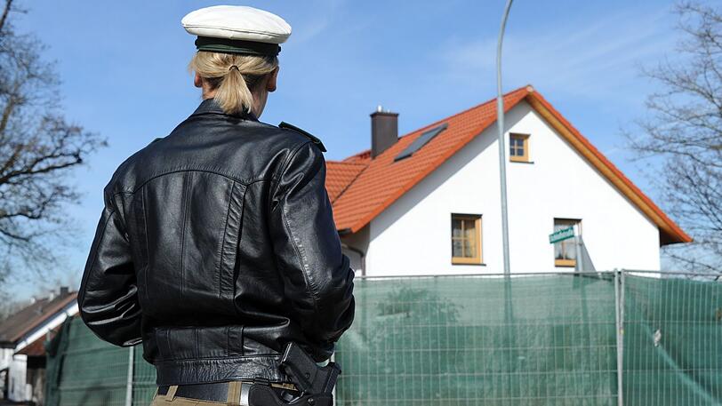Eine Polizistin soll in Landshut mehrere Einbrüche verübt haben. (Symbolbild)