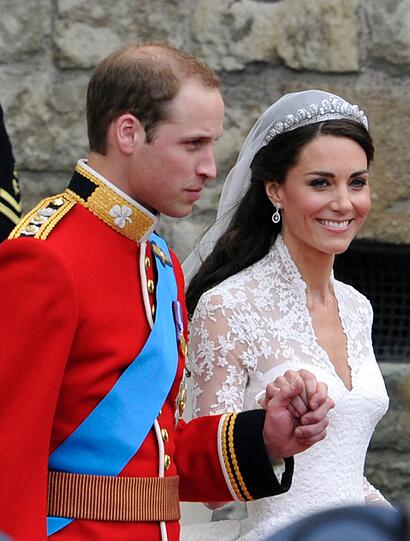 Die Trauung, die Kutschfahrt, der Kuss - die schönsten Bilder von der Traumhochzeit in London.