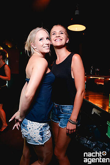 Am Samstag ging es in den Münchner Clubs mal wieder heiß her. Die Bilder zum Durchklicken.