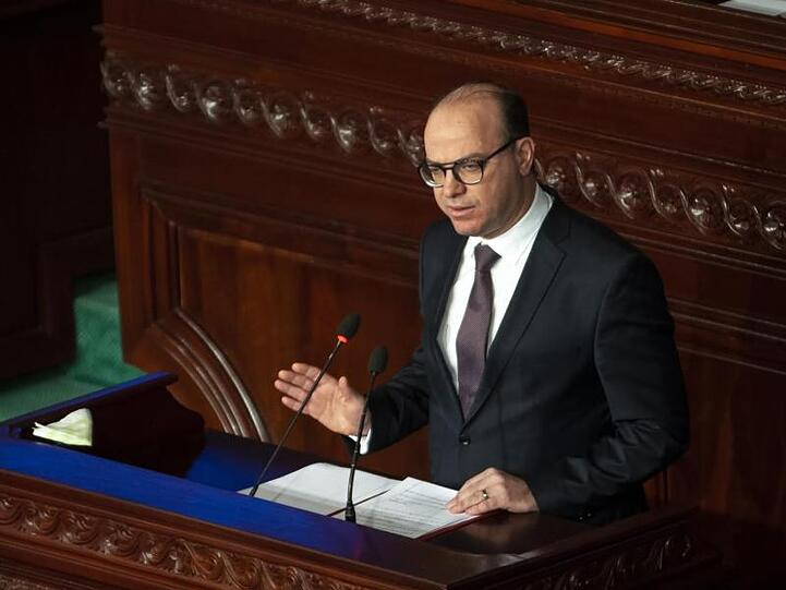 Elyes Fakhfakh, neu gewählter Premierminister von Tunesien, hält eine Rede vor dem Parlament.