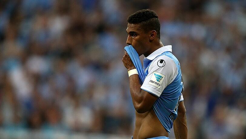 Rubin Okotie - Trotz katastrophaler Rückrunde gehört Okotie zu den Top-Transfers. Ohne seine 16 Pflichtspiel-Tore wäre der TSV 1860 chancenlos gewesen. Rubin Okotie - Trotz katastrophaler Rückrunde gehört Okotie zu den Top-Transfers. Ohne seine 16 Pflichtspiel-Tore wäre der TSV 1860 chancenlos gewesen.