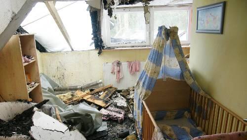Ein Blick in eines der völlig zerstörten Kinderzimmer. Ein Blick in eines der völlig zerstörten Kinderzimmer.