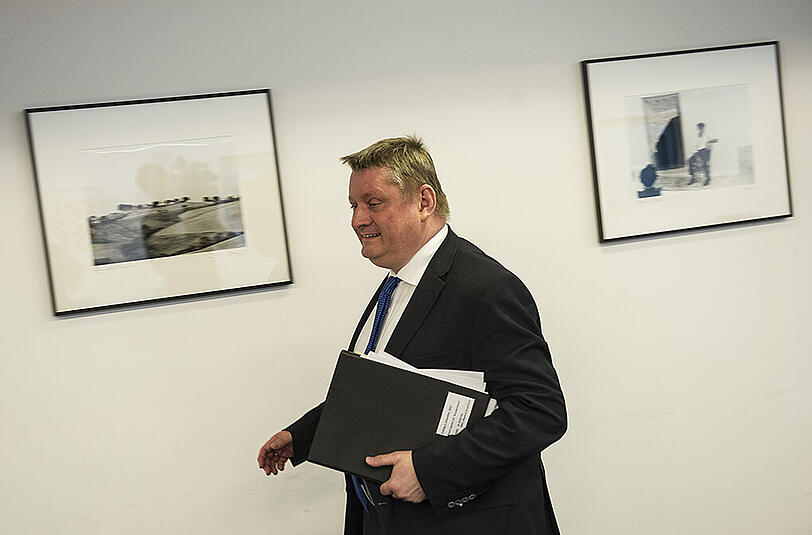 Bundesgesundheitsminister Gröhe will das Vorsorgeuntersuchungsprogramm für Kinder und Jugendliche ausweiten.
