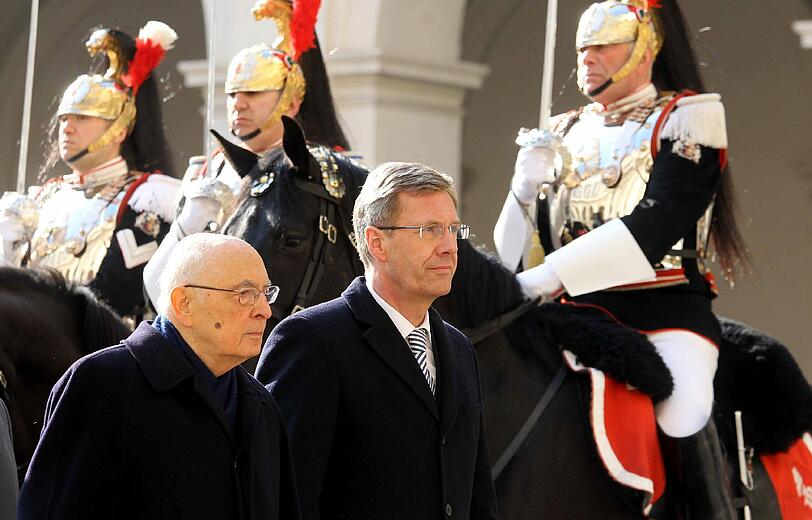 Bei seinem Italien-Besuch hat Bundespräsident Christian Wulff die Reformbemühungen Italiens in der europäischen Schuldenkrise
gewürdigt.