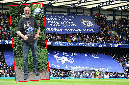 Müssen Münchner am Samstag zu den Bayern halten? Andreas Ertl, der Chelsea-Andy, findet: Ganz sicher nicht. Im Hintergrund: Das Stadion an der Stamford Bridge, die Heimat des FC Chelsea &ndash; und die Kultstätte seiner Fans.