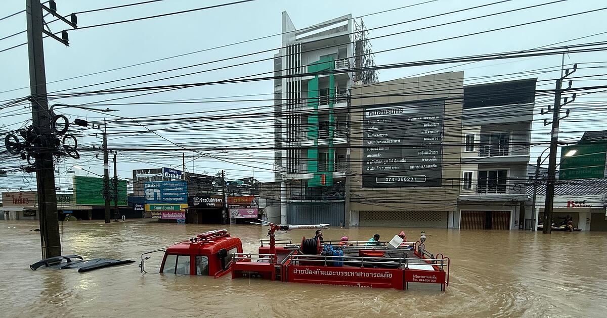 S-dthailand-k-mpft-mit-Rekord-Fluten-Milit-r-entsendet