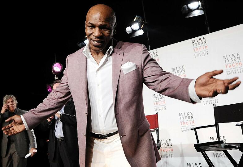 Mike Tyson, der einst gefürchtetste Boxer der Welt, versucht sich jetzt als Box-Promoter.