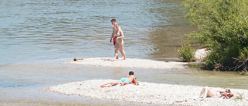 An der Isar waren sogar noch ein paar einsame Stellen zu finden.