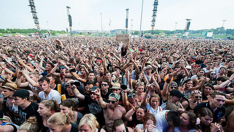 Vergangene Woche wurde in München gerockt, jetzt ist Nürnberg dran – Rock im Park steht vor der Tür. Vergangene Woche wurde in München gerockt, jetzt ist Nürnberg dran – Rock im Park steht vor der Tür.