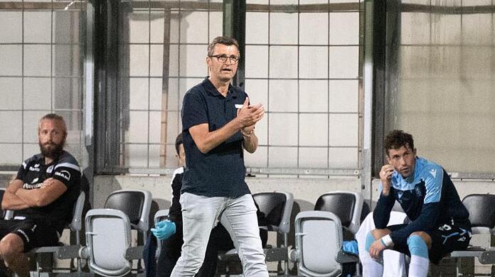 1860-Trainer Michael Köllner will die Pokal-Überraschung gegen Frankfurt schaffen.