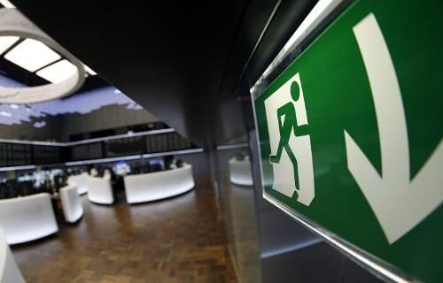 Rasant nach unten: An den Börsen herrschte am Montag Panikstimmung