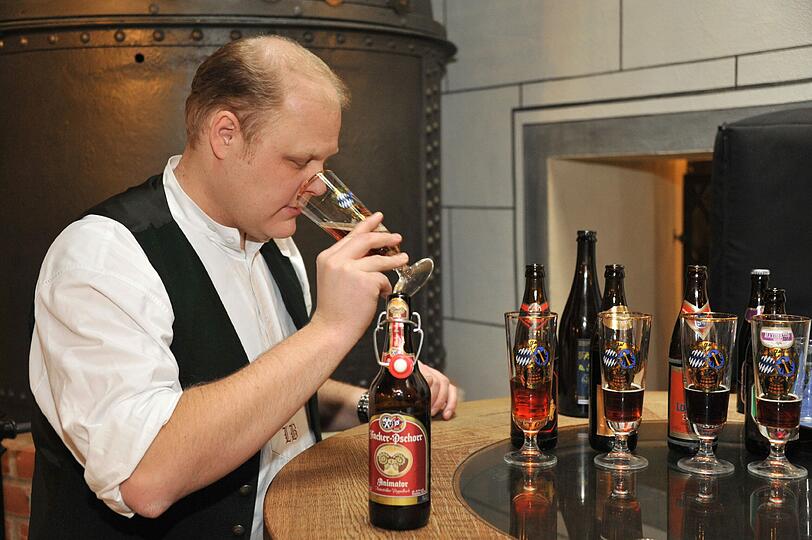 Die AZ beim Starkbiertest