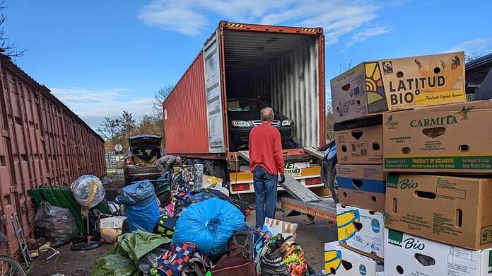 Viele Sachspenden befinden sich im Container und werden in Nigeria sehnlichst erwartet.