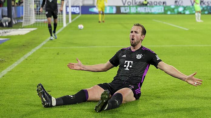 25 Tore in 22 Partien für den FC Bayern: Harry Kane, der gerade mit seiner Familie Urlaub macht und von Karl-Heinz Rummenigge gelobt wird