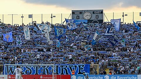 Fans in der Westkurve, (wann) bekommen sie ein Dach?