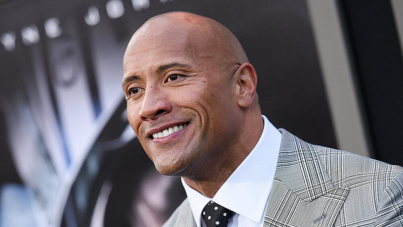 Auch harte Kerle freuen sich über Komplimente - aktuell Dwayne "The Rock" Johnson über eines von Steven Spielberg Auch harte Kerle freuen sich über Komplimente - aktuell Dwayne "The Rock" Johnson über eines von Steven Spielberg