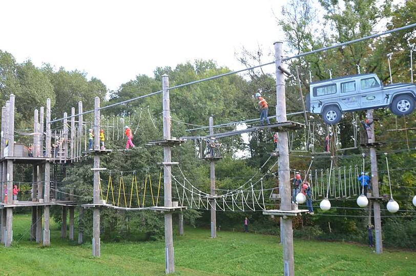 Die Kletterinsel Fürstenfeld ist ein lohnendes Familien-Ausflugsziel.
