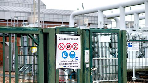 Gasspeicher gleichen Schwankungen beim Gasverbrauch aus. Der F&uuml;llstand h&auml;ngt von der Jahreszeit ab.