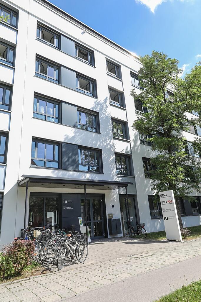 Volkshochschule München Am Pool Sprachen pauken Abendzeitung München