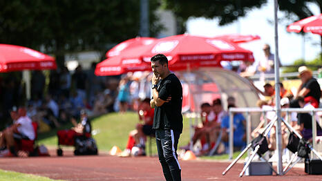 Trainiert die Mannschaft des TSV 1860: Alper Kayabunar.