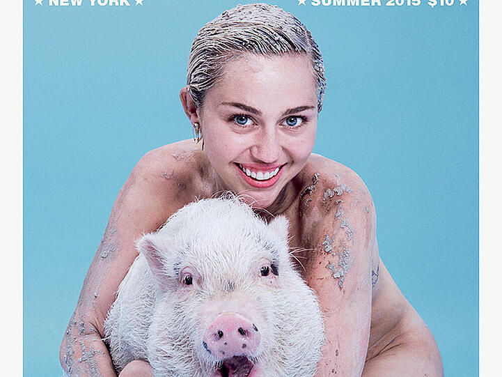 Miley Cyrus wusste früh, dass sie für Frauen die selben Gefühle wie für Männer hegt.