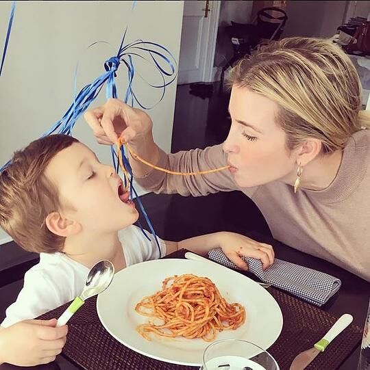 Spaghetti-Date mit Söhnchen Joseph.