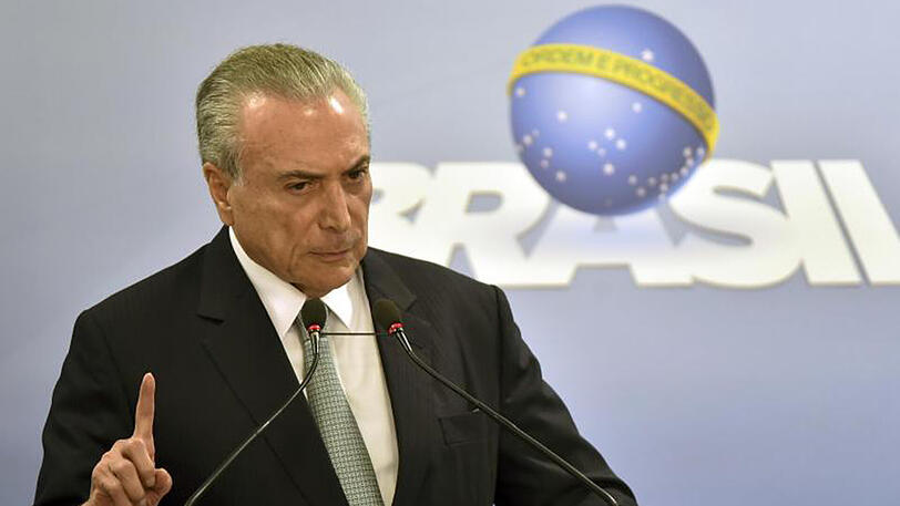 Brasiliens Präsident Michel Temer gibt in Brasilia eine Pressekonferenz.