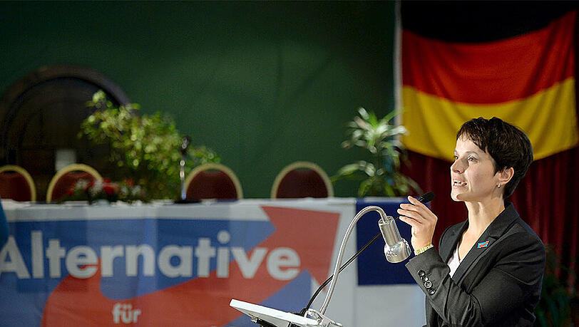 Frauke Petry will beim Bundesparteitag der AfD gegen Parteigründer Bernd Lucke kandidieren. Frauke Petry will beim Bundesparteitag der AfD gegen Parteigründer Bernd Lucke kandidieren.