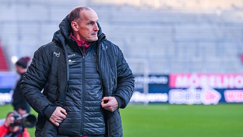 Heiko Herrlich verliert wieder mit Unterhaching.