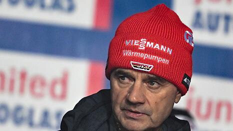 Bundestrainer Horngacher braucht aktuell neue Leistungstr&auml;ger. (Archivbild)