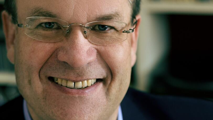 Andreas Herrmann leitet den Philharmonischen Chor. Andreas Herrmann leitet den Philharmonischen Chor.