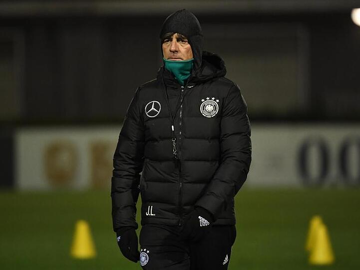 Bundestrainer Löw will gegen Holland unbedingt erfolgreich sein.