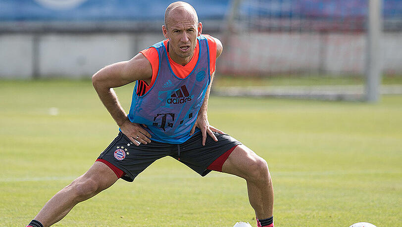 Trainiert fleißig für sein Comeback: Arjen Robben beim Training an der Säbener Straße. Trainiert fleißig für sein Comeback: Arjen Robben beim Training an der Säbener Straße.