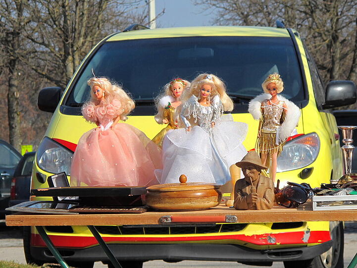 Skurriles, Schönes, Überflüssiges: Impressionen vom Flohmarkt in Milbertshofen.
