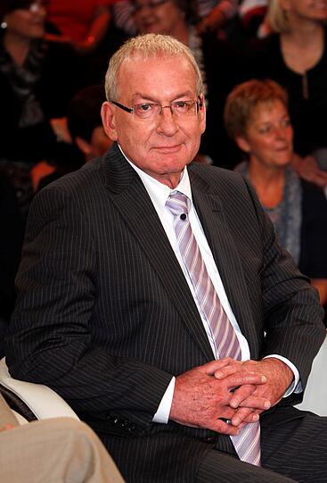 Peter Zwegat räumte 2008 insgesamt 500.000 Euro ab.