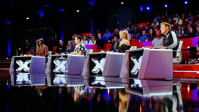 Die "Supertalent"-Jury freut sich auf außergewöhnliche Talente.