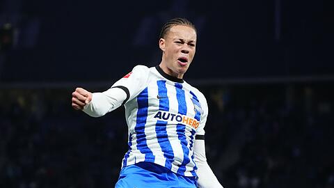 Befreiungsschlag: Herthas Derry Lionel Scherhant bejubelt seinen Treffer zum 3:1.