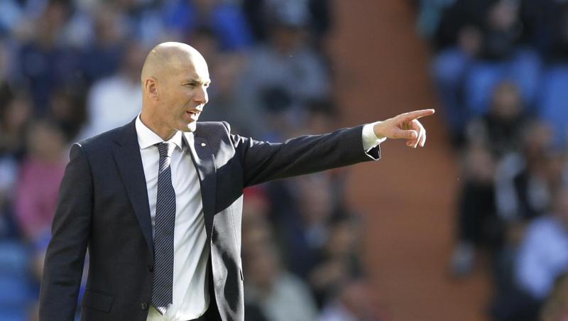 Steht wieder an der Seitenlinie und gestikuliert: Real Madrids Trainer Zinedine Zidane. Steht wieder an der Seitenlinie und gestikuliert: Real Madrids Trainer Zinedine Zidane.
