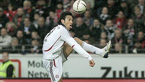 Überflieger Luca Toni: 33 Tore in 40 Pflichtspielen für die Bayern Überflieger Luca Toni: 33 Tore in 40 Pflichtspielen für die Bayern