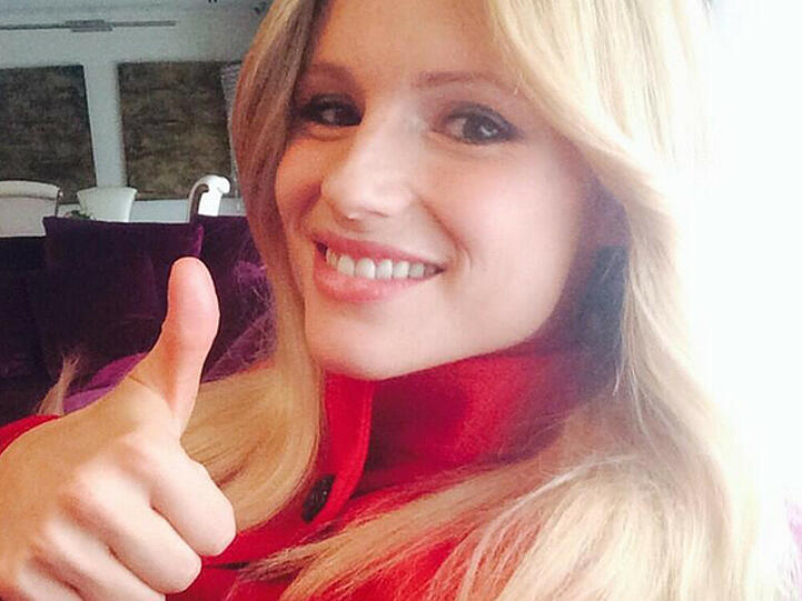 Michelle Hunzicker mit Twitter-Selfie.