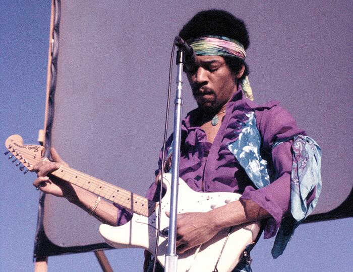 Jimi Hendrix (Bild) war Linkshänder und besaitete seine Gitarre einfach anders herum. Paul McCartney ist ebenfalls Linkshänder, genau wie Beatles-Kollege Ringo Starr. Der spielte sein Schlagzeug allerdings wie ein Rechtshänder. Im Gegensatz zu Phil Collins, der die Drums umstellte. Jimi Hendrix (Bild) war Linkshänder und besaitete seine Gitarre einfach anders herum. Paul McCartney ist ebenfalls Linkshänder, genau wie Beatles-Kollege Ringo Starr. Der spielte sein Schlagzeug allerdings wie ein Rechtshänder. Im Gegensatz zu Phil Collins, der die Drums umstellte.