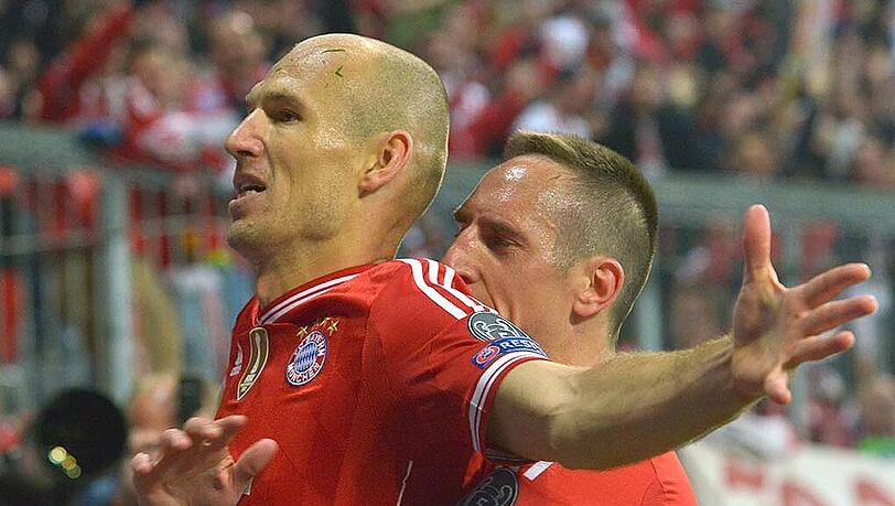 Das Traumduo der Bayern: Arjen Robben und Franck Ribéry bereiten auf dem Flügel so manchen Abwehrreihen Sorgen. Das Traumduo der Bayern: Arjen Robben und Franck Ribéry bereiten auf dem Flügel so manchen Abwehrreihen Sorgen.