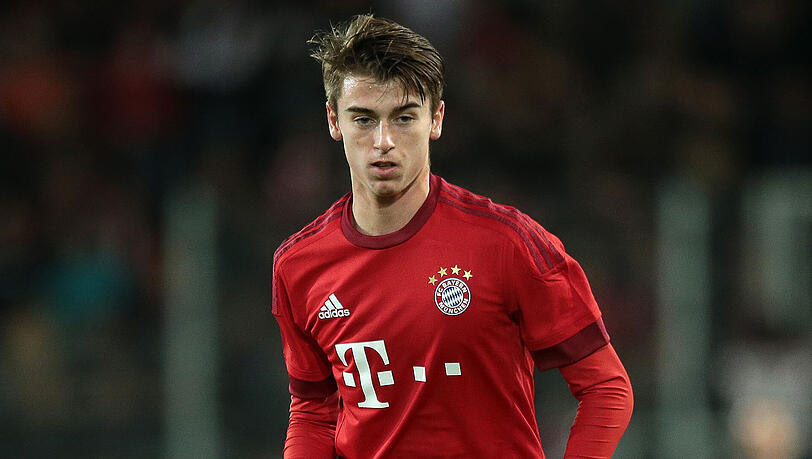 Sein Vertrag beim FC Bayern II läuft bis Juni 2017: Lucas Scholl. Sein Vertrag beim FC Bayern II läuft bis Juni 2017: Lucas Scholl.