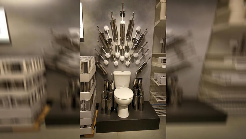 Ikea hatte einen orginellen Einfall und baut den "Eisernen Thron" nach. Ikea hatte einen orginellen Einfall und baut den "Eisernen Thron" nach.
