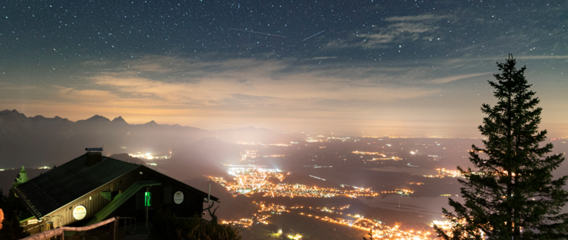 Der Ausblick bei Nacht.
