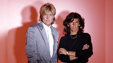 Dieter Bohlen (l.) und Thomas Anders bildeten das erfolgreiche Duo Modern Talking - und sorgten nicht nur mit ihrer Musik f&uuml;r Aufsehen.