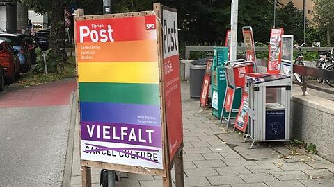So sehen die Plakate aus, mit denen Florian Post wirbt.