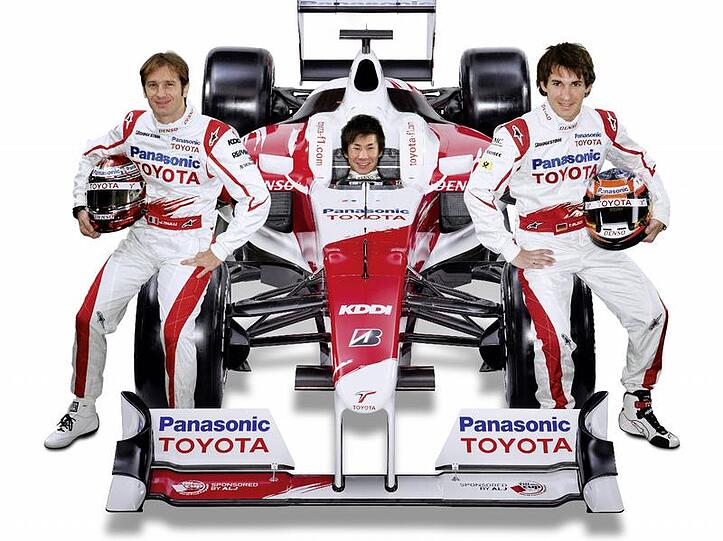 Ein letzttes Gruppenbild? Jarno Trulli, Kamui Kobayashi und Timo Glock (v.l.,).