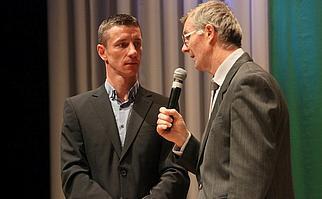 Marek Mintal (l.) bei der Vergabe des Fairplay-Preises in Dolny Kubin.